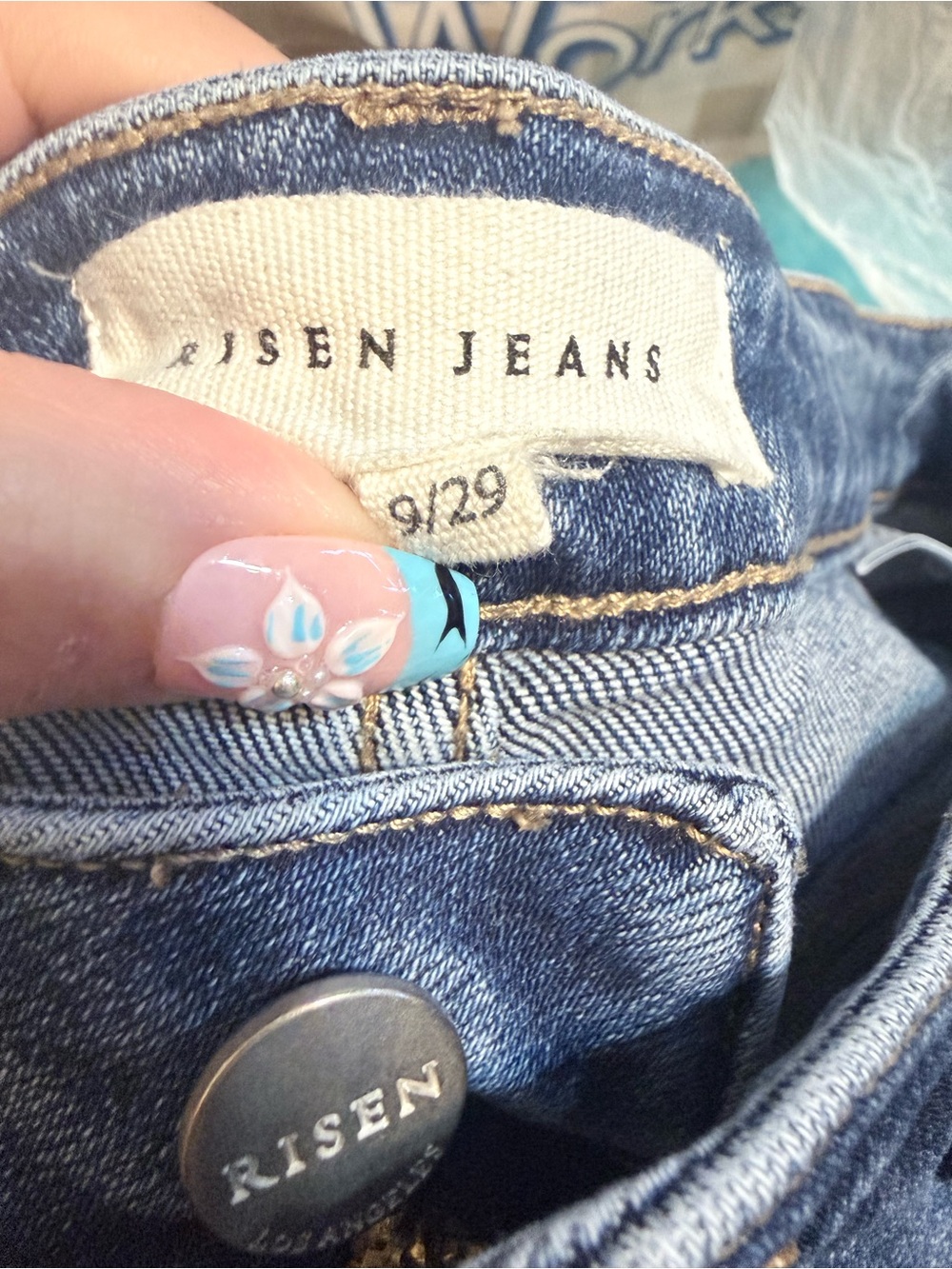 Risen jeans. Panel-Seam Wide Leg Jeans in Medium Blue - Picture 3 of 4